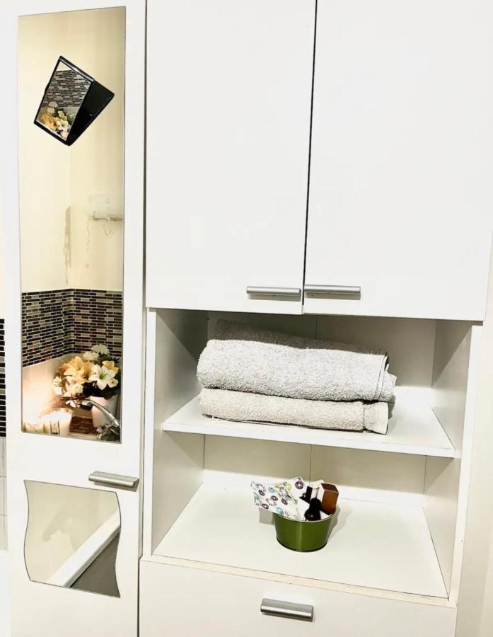 Le Bon Emplacement Apartment Argenteuil Luaran gambar